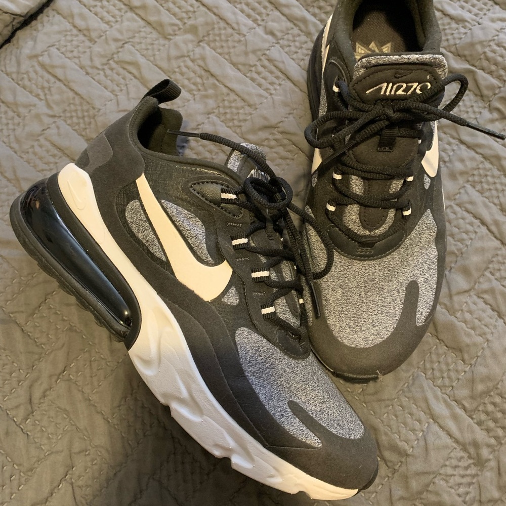 Nike air max react